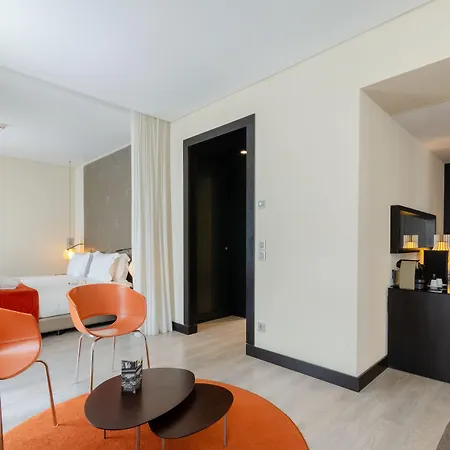 Santa Justa Otel 4*