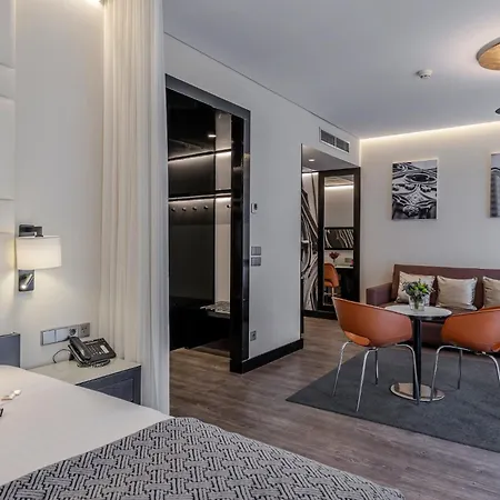 Santa Justa Otel