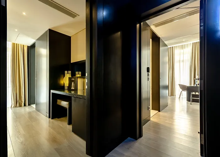 Hotel Santa Justa 4*