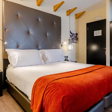 Hotel Santa Justa 4*