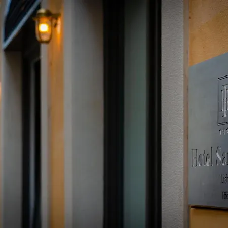 Santa Justa Hotel 4*